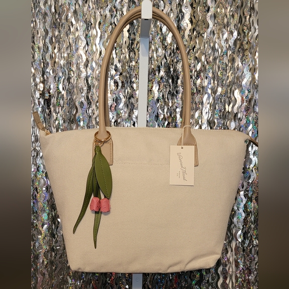 Universal Thread Handbags - Universal Thread Beige Tote Bag w/ Tulip Or Butterfly Bag Charm